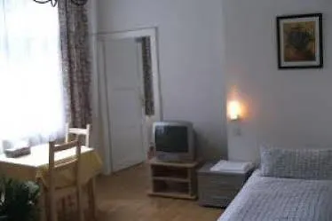 Hotel Schaum Duesseldorf Aparthotel Dusseldorf